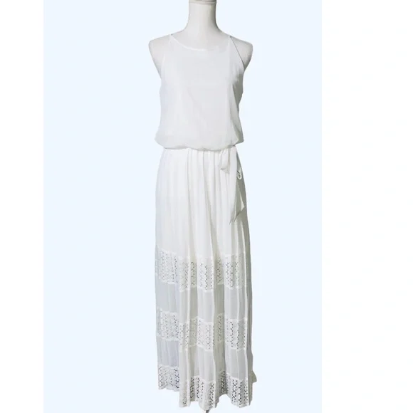 Bisou Bisou white pleated maxi dress - Picture 2 of 12